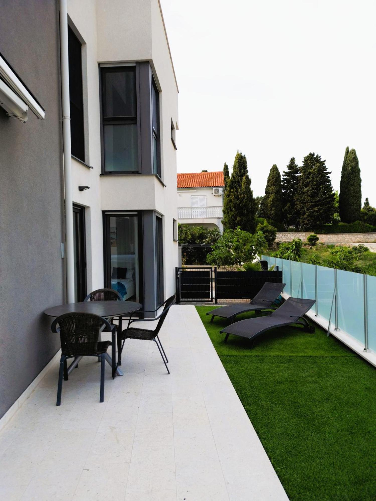 Villa Aliara Pool Apartment ヴォディツェ エクステリア 写真